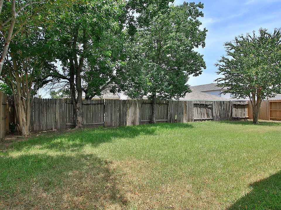 1st image of 8730 Cedar Walk Dr #8730