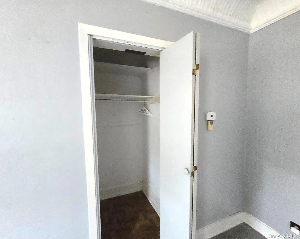 2 bed, 1.0 bath, 2323 sqft, $1,700 — Photo 1