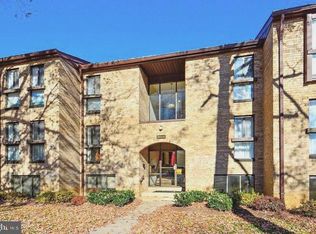 2044 Royal Fern Ct #19/2A, Reston, VA 20191