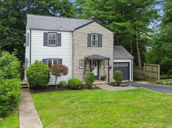144 Walker Rd, West Orange Twp., NJ 07052