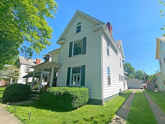 2nd image of 520 6th St