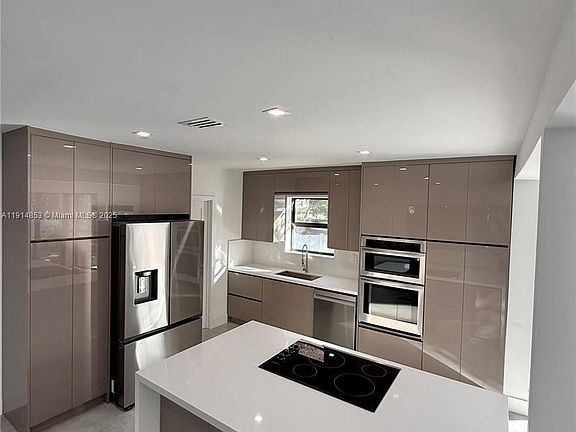 5th image of 12615 N Miami Ave