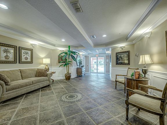 2nd image of 4480 Deerwood Lake Pkwy Unit 657