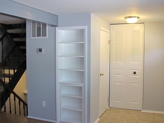 5th image of 13529 Bentley Cir