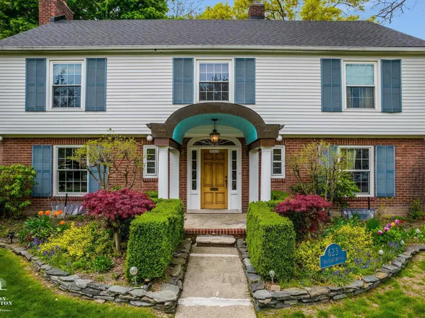 623 Westchester Rd, Grosse Pointe Park, MI 48230