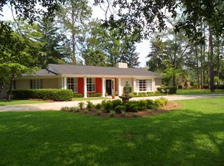 517 E Magnolia St, Jesup, GA 31546