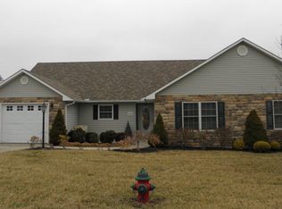 1065 Maple Ridge Ave, Maysville, KY 41056