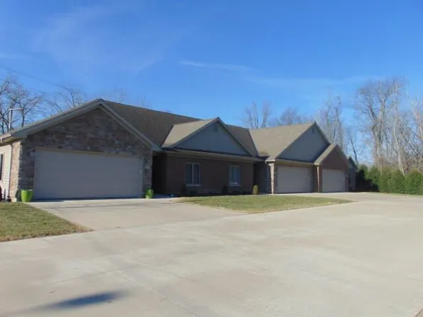 613 N Spruce St, Saint Marys, OH 45885