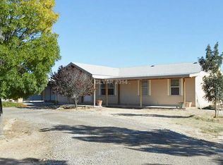 581 W White St, Pahrump, NV 89060