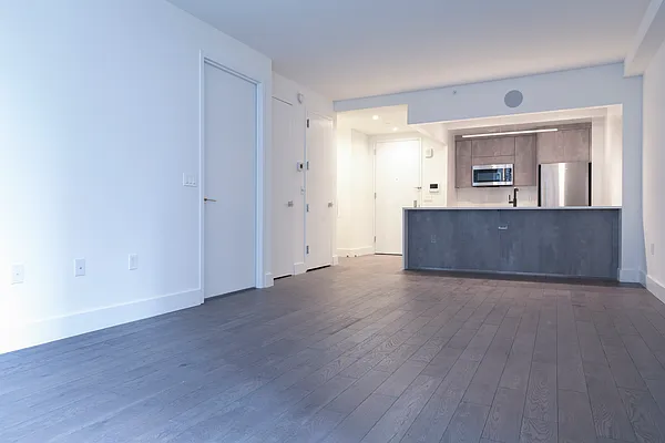 Rented by Kahen Properties | media 16