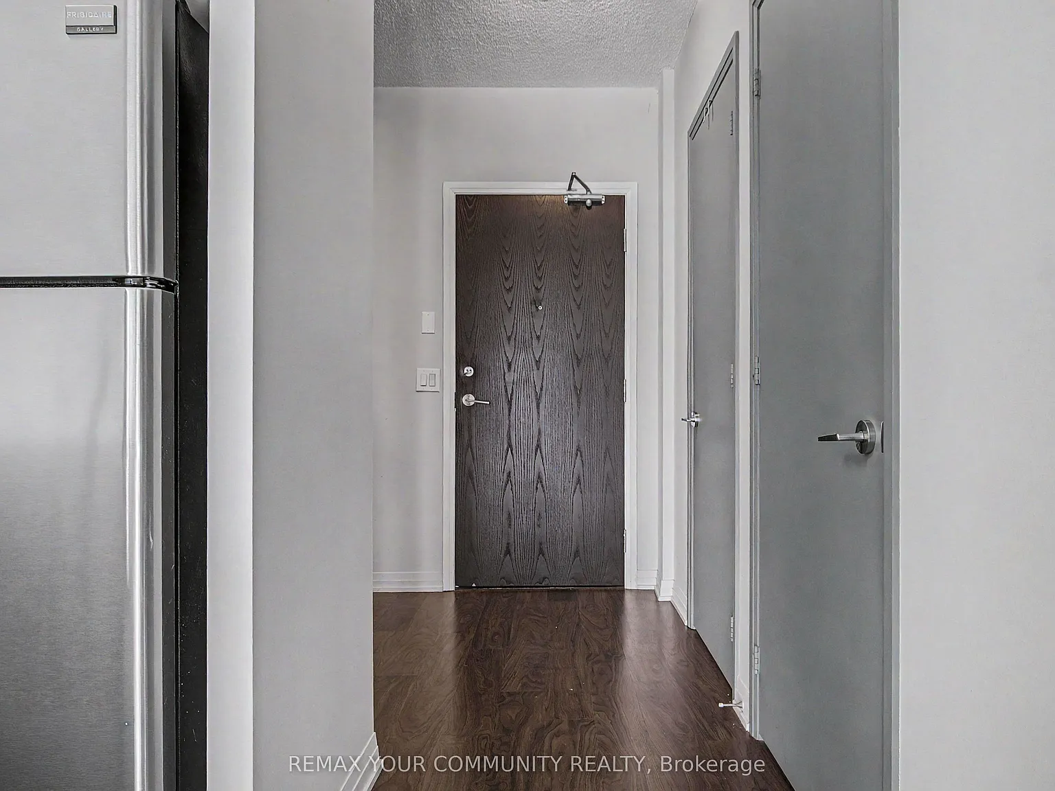 2 bed, $2,500 — Photo 3