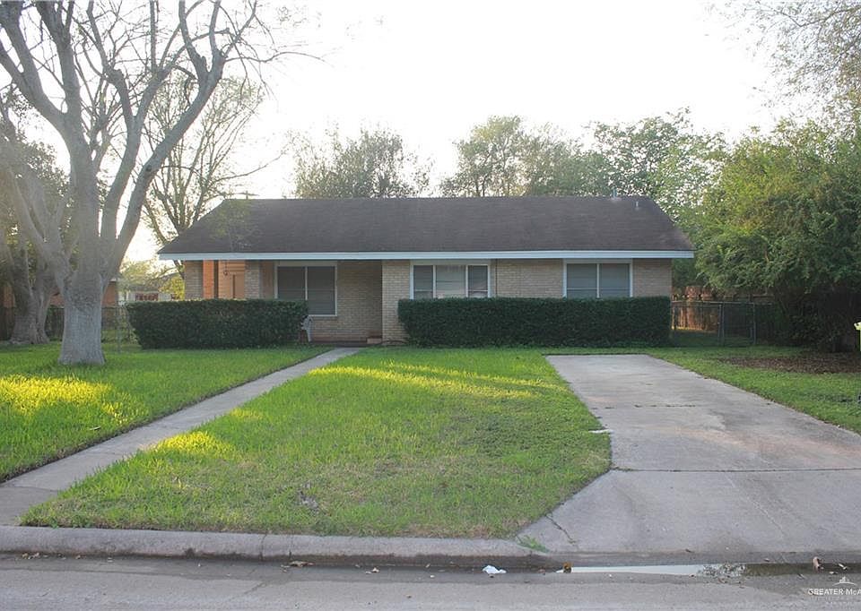 1st image of 425 N 11th St