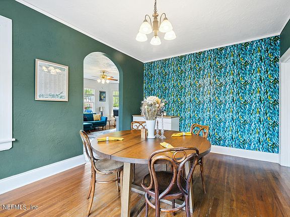 3rd image of 4515 RAMONA Boulevard
