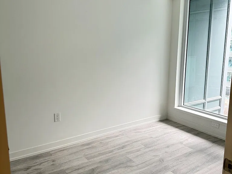 8 Olympic Garden Dr #S606 — Photo 5
