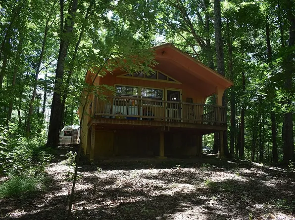 265 Finger Board Rd, Tellico Plains, TN 37385