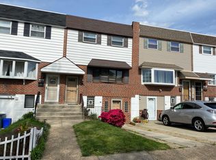 3162 Derry Rd, Philadelphia, PA 19154
