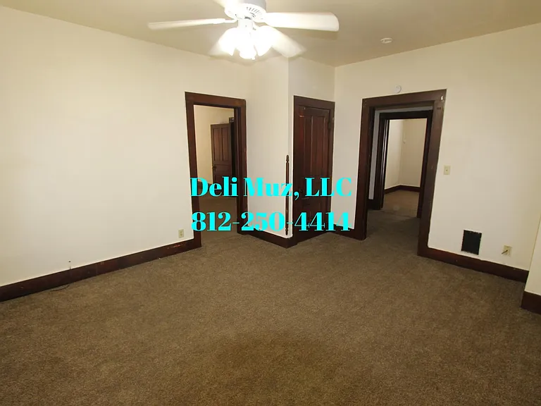 742 E Chandler Ave #B — Photo 9