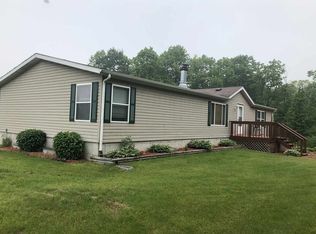 N1201 Wafle Rd, Mauston, WI 53948