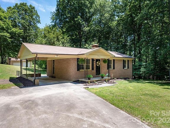 2nd image of 2515 Ila Jay Ln