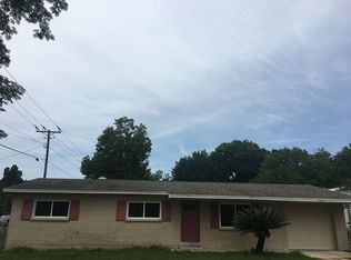 922 S Valrico Rd, Valrico, FL 33594