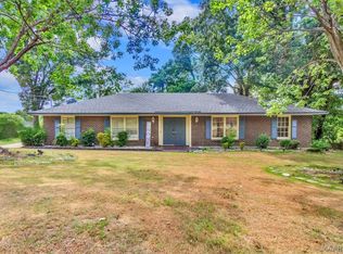 324 Davors Dr, Montgomery, AL 36109