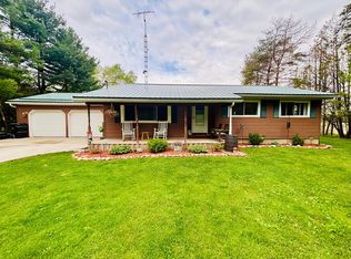 4746 Black River Rd, Croswell, MI 48422