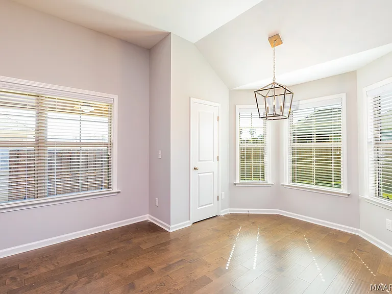 7119 Birch Creek Trl — Photo 6