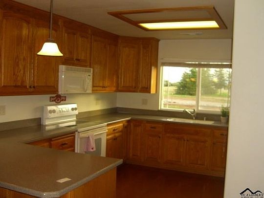 5th image of 19380 Alta Vista Dr