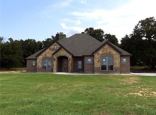 151 Lavender Ln, Springtown, TX 76082