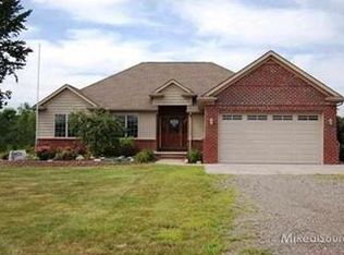 12888 Belle River Rd, Riley, MI 48041