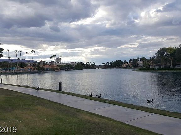 5th image of 2110 Sealion Dr Unit 102
