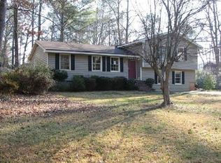 16 Jordan Ct, Lawrenceville, GA 30044