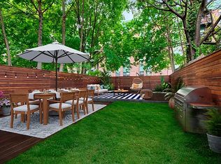 479 Monroe St #1, Brooklyn, NY 11221