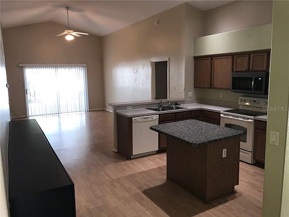 5th image of 7617 Beatty Dr