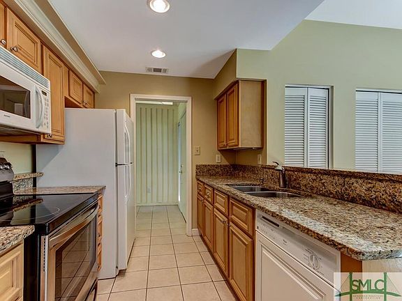 5th image of 64 Dame Kathryn Dr