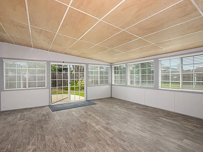 529 Dahlia Ave — Photo 7
