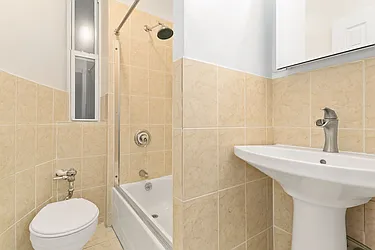 Rented by Cooper & Cooper Real Estate