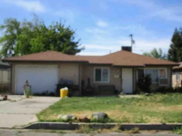 1404 Lake Ave, Chowchilla, CA 93610
