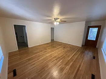 3 bed, 2166 sqft, $2,000 — Photo 4