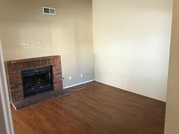 3rd image of 288 Ute Ln