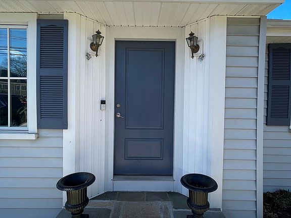 front entrance (March 2023)