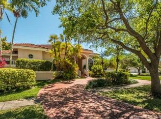15451 SW 77th Ave, Palmetto Bay, FL 33157