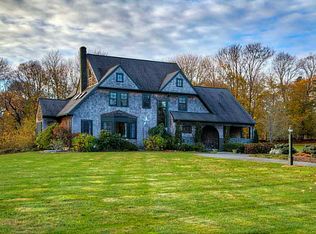 336 Fischer Cir, Portsmouth, RI 02871