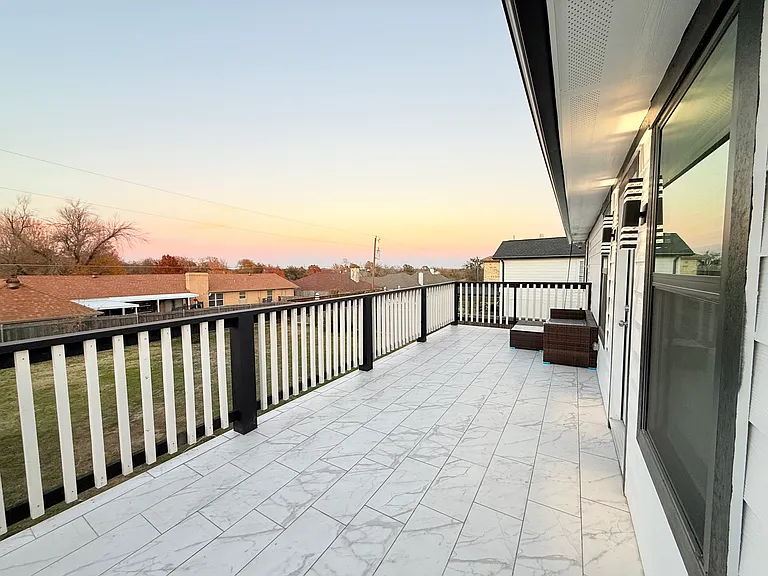 319 Parkwood Dr — Photo 10