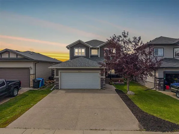 521 NE Walnut Cres, Wood Buffalo, AB T9K 0M9