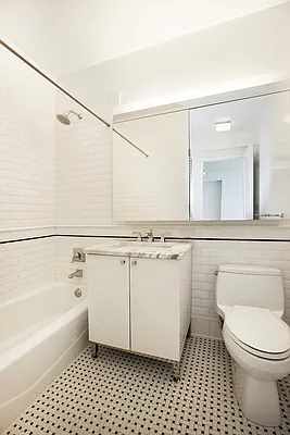 Rented by UDR | media 9