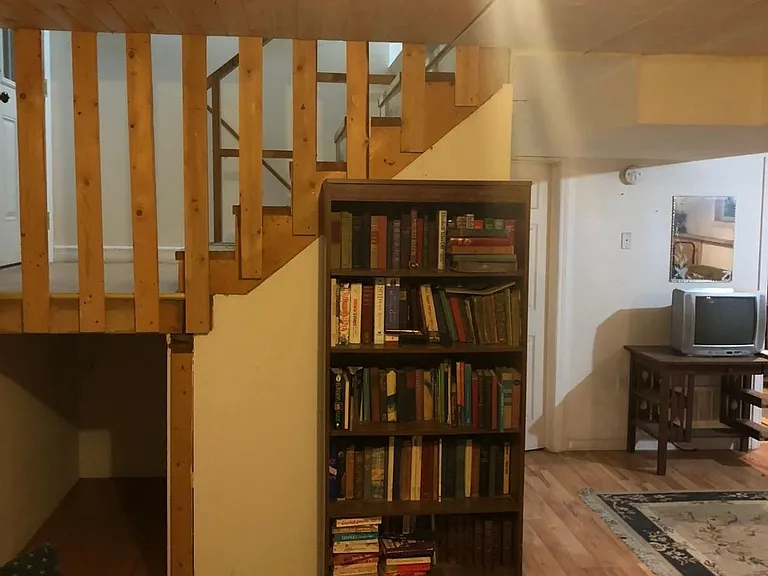 373 Shanick Rd — Photo 11