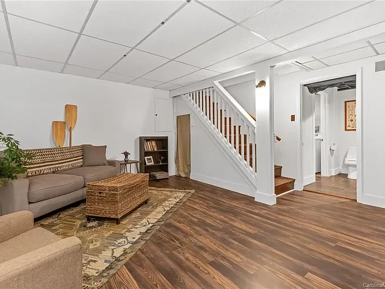 176 Sulphur Springs Rd — Photo 29