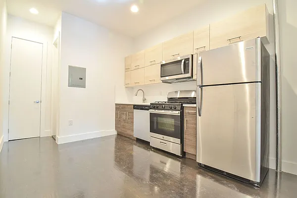 Rented by Urban Pads | media 10