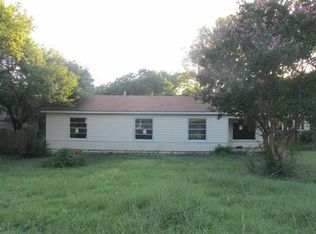 2032 Tierney Rd, Fort Worth, TX 76112